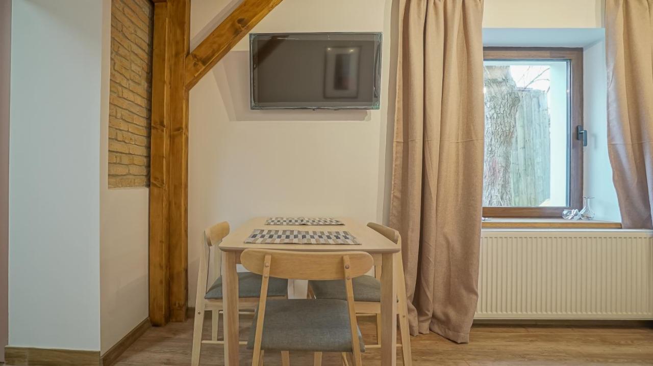 Oldtown Refuge Apartman Brassó Kültér fotó