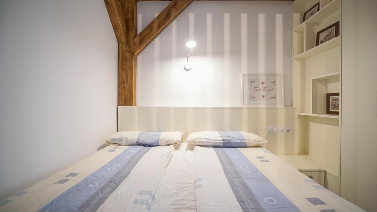 Oldtown Refuge Apartman Brassó Kültér fotó