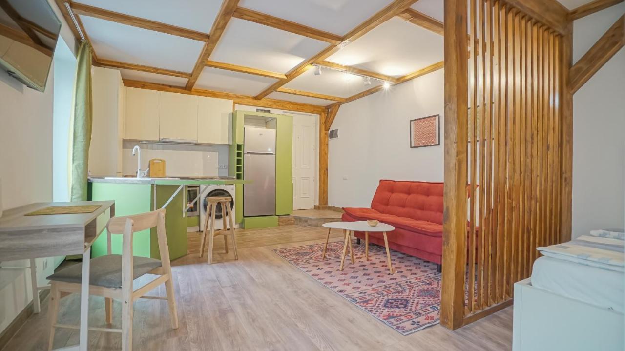 Oldtown Refuge Apartman Brassó Kültér fotó